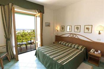 Hotel Girasole Sorrento Corso Italia 302