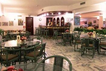 Hotel Girasole Sorrento Corso Italia 302