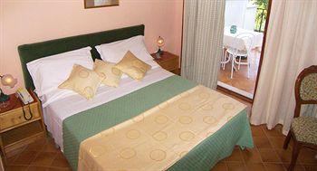 Villa Fiorita Hotel Sorrento Via Nastro Verde 96