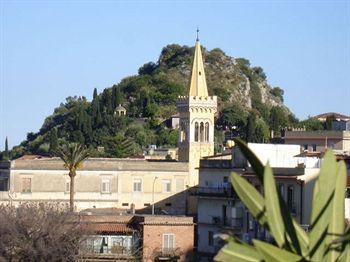 Hotel Condor Taormina Via Dietro Cappuccini 25