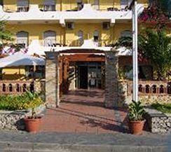 Hotel Solemar Sant'Alessio Siculo Via Lungomare 94