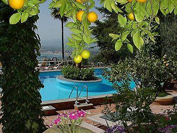 Hotel Villa Belvedere Taormina Via Bagnoli Croce 79