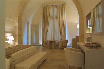 Relais Histo San Pietro sul Mar Piccolo Hotel Taranto Via S. Andrea Circummarpiccolo