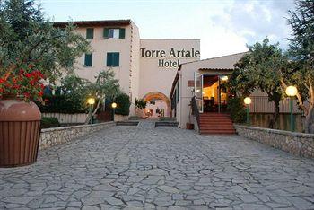 Torre Artale Relais Hotel Trabia Contrada S. Onofrio, 1