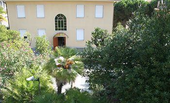 Garden Palace Hotel Varazze Via Gaggino 19