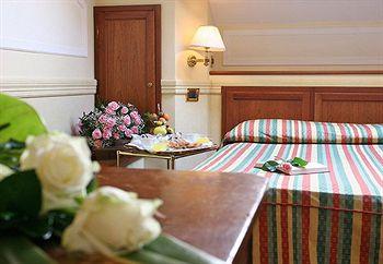 Hotel Arlecchino Venice Santa Croce 390