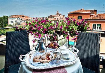 Hotel Arlecchino Venice Santa Croce 390