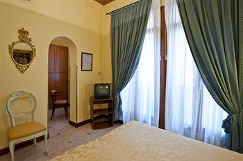 Hotel Florida Venice Calle Priuli Cavalletti 106