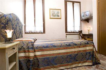 Hotel Al Piave Venice Calle Rugagiuffa Castello 4838/40