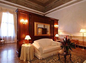 Hotel Ca' Vendramin Di Santa Fosca Venice Cannaregio 2400