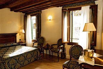 Casa Santa Maria Formosa Hotel Venice Fondamenta Dei Preti Castello 5841