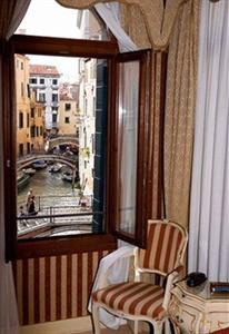 Casa Santa Maria Formosa Hotel Venice Fondamenta Dei Preti Castello 5841