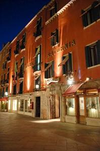 Saturnia International Hotel Venice S. Marco 2398 - Via XXII Marzo