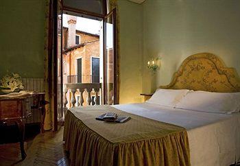 Bonvecchiati Hotel Venice San Marco, Calle Goldoni 4488