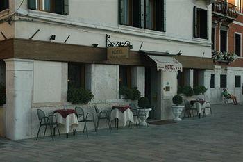 Antiche Figure Hotel Venice Santa Croce 687