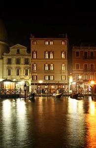 Antiche Figure Hotel Venice Santa Croce 687