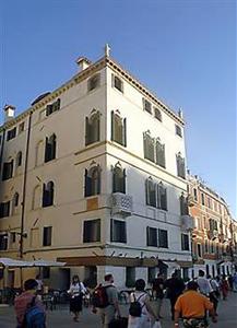 Antiche Figure Hotel Venice Santa Croce 687