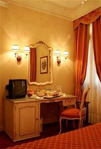 Antiche Figure Hotel Venice Santa Croce 687