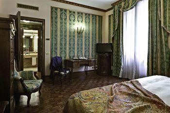 Due Torri Hotel Baglioni Verona Piazza Sant'Anastasia 4