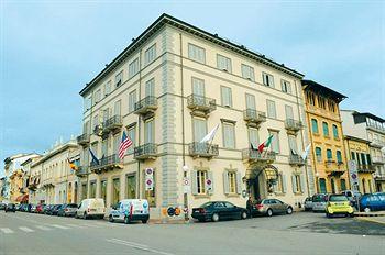 Plaza E de Russie Hotel Viareggio Piazza D'azeglio 1