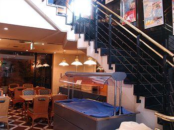 Apa Ekimae Hotel Kyoto 806 Minamifudouchou Shiokoujisagaru Nishidoin Shimogyo-Ku Kyoto-City Kyoto 600-8234 Japan