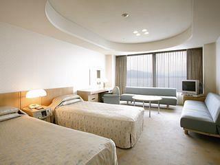 Otsu Prince Hotel 4-7-7 Nionohama 4 Chome