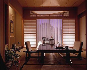 Four Seasons Hotel Chinzan-so Tokyo 10-8, Sekiguchi 2-chome, Bunkyo-ku