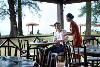 Holiday Villa Beach Resort And Spa Cherating Lot 1303 Mukim Sungai Karang