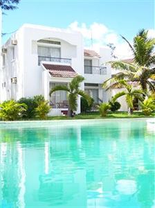 Oasis Beach Club Hotel Pointe Aux Piments Royal Road
