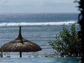 Oasis Beach Club Hotel Pointe Aux Piments Royal Road
