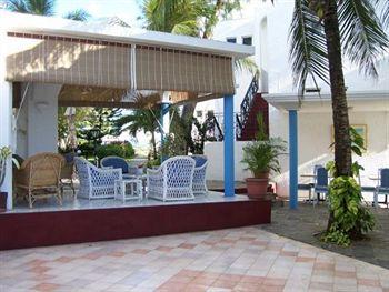 Oasis Beach Club Hotel Pointe Aux Piments Royal Road