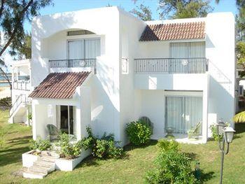 Oasis Beach Club Hotel Pointe Aux Piments Royal Road