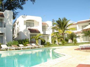 Oasis Beach Club Hotel Pointe Aux Piments Royal Road