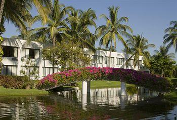 Ocean Breeze Hotel Acapulco Ave. Costera de las Palmas 1121