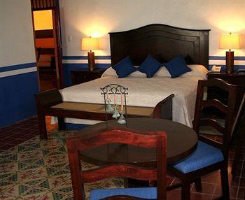 Castelmar Hotel Campeche Calle 61 Nr.2 between Calle 8 and 10