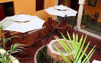 Castelmar Hotel Campeche Calle 61 Nr.2 between Calle 8 and 10