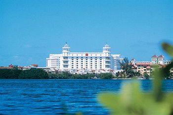 Riu Palace Las Americas Hotel Cancun Boulevard Kukulcan, Km 8.5, Manzana 50, Lote 4, Zona Hotelera