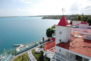 Hotel Laguna Bacalar Orthon P. Blanco Avenida Costera #479