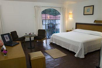 Hotel Ilebal Cuernavaca Calle Chulavista 112