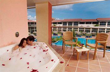 Sandos Riviera Beach Resort & Spa Playa del Carmen Paseo Xaman-ha Lote 2 Mza 2 Frac