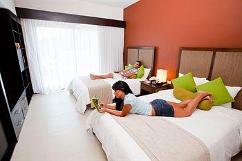 Aldea Thai Resort Playa del Carmen Av. Cozumel Mza. 81 Lote 1, entre Calle 26 y 28, Col. Centro