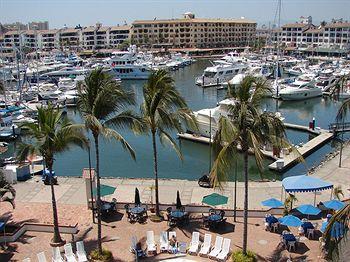 Flamingo Vallarta Hotel & Marina Puerto Vallarta Carretera al Aeropuerto Km. 6 Isla Iguana, Marina Vallarta