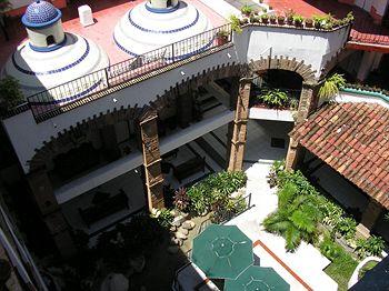 Encino Hotel Puerto Vallarta Av. Juarez N.122 Zona Centro