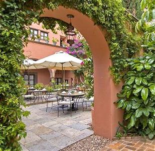 Hotel Casa Rosada San Miguel de Allende Cuna de Allende No. 12 Col. Centro San Miguel de Allende