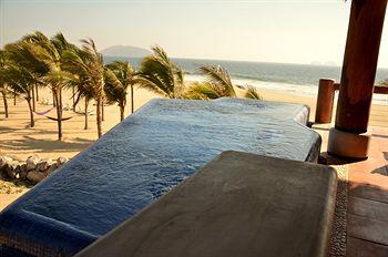 Hotel Las Palmas Zihuatanejo Lot 5, Playa Blanca