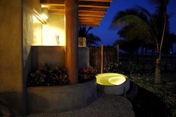 Hotel Las Palmas Zihuatanejo Lot 5, Playa Blanca