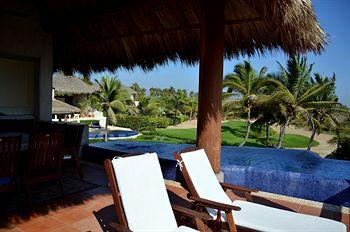 Hotel Las Palmas Zihuatanejo Lot 5, Playa Blanca
