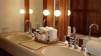 Hotel Las Palmas Zihuatanejo Lot 5, Playa Blanca
