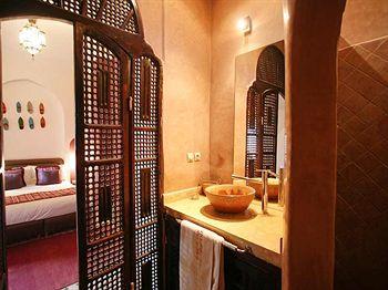 Riad La Maison Rouge Hotel Marrakech 54 Bis Derb Zemrane Quartier Berrima