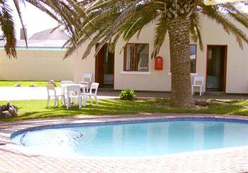 De Duine Hotel Hentiesbaai 34 Duine Road Henties Bay Windhoek Namibia